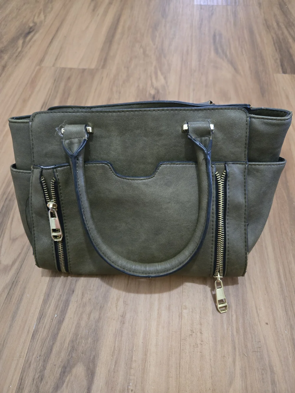 4/$15 Stylish Olive Green Tote Bag with Gold Hardware